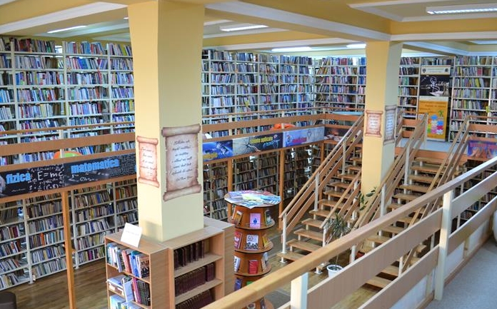 Zalau-Targ de stiinta-Editia Tech pentru copii, tineri si bibliotecari din întregul judet