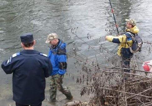 18 pescari au fost amendati  luna aceasta de jandarmi