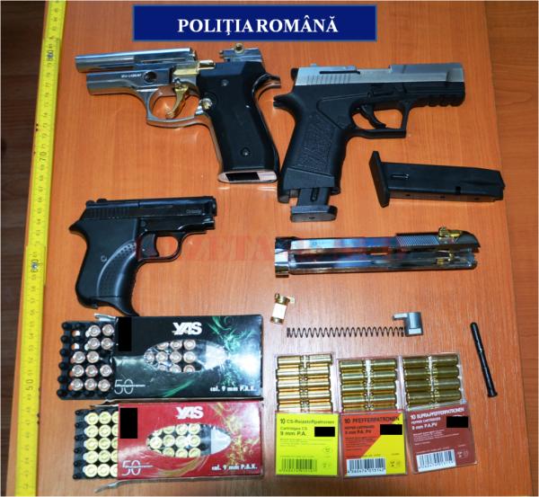 20-de-arme-confiscate-de-politistii-salajeni-in-controalele-si-perchez05_60145