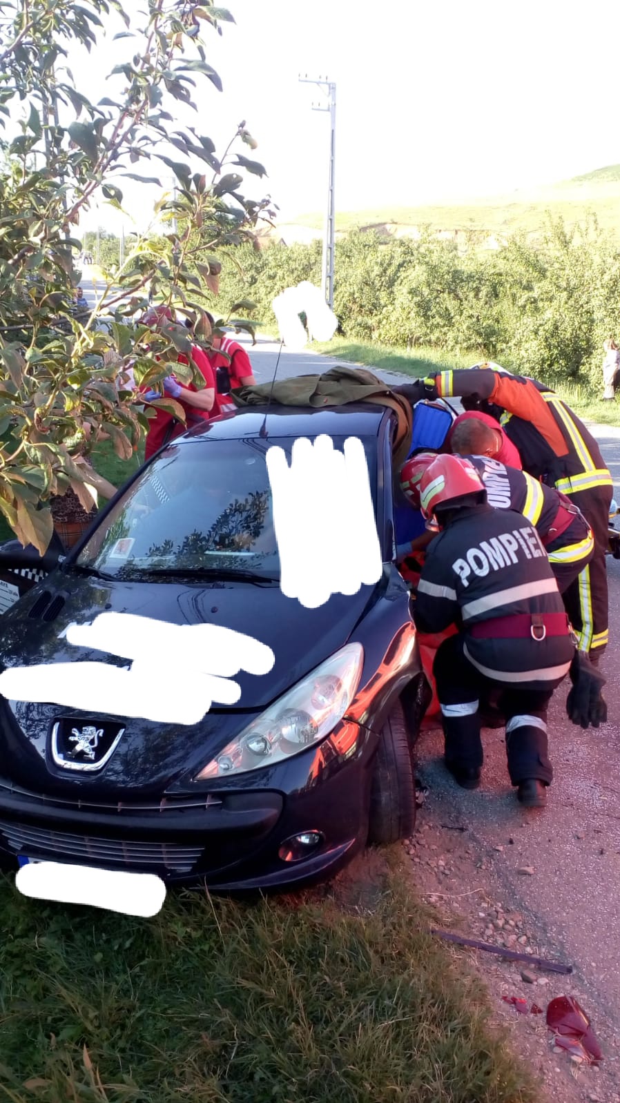 Accident rutier in localitatea Cehei, elicopterul SMURD solicitat la fata locului