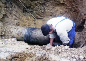 avarie-conducta-de-apa-300x215
