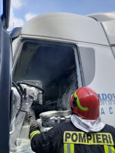 b8ec3066-dd82-463c-8894-68b57adb800a