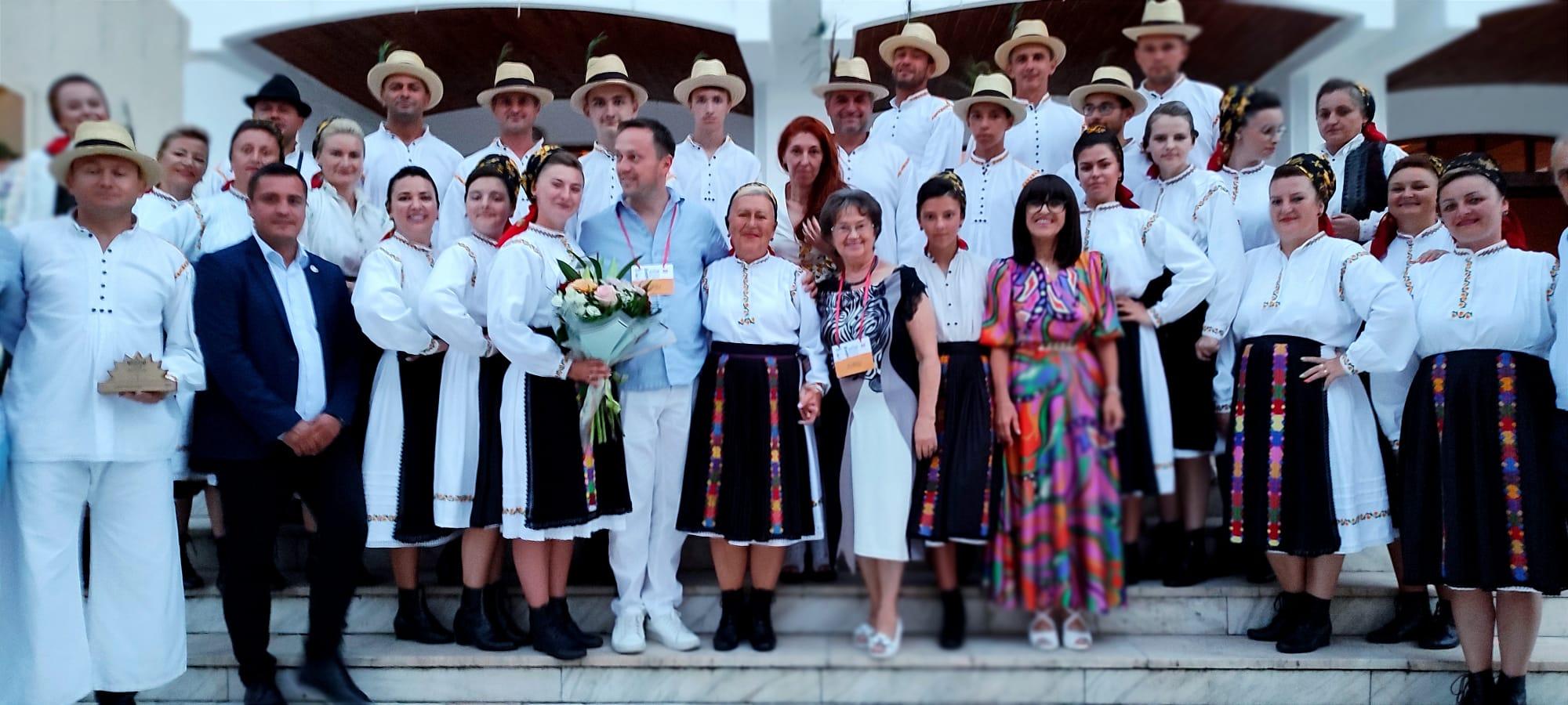 Atelierul de Joc Popular din Zalău, pe podium