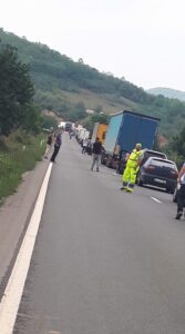 882c86e0-15f6-4dd5-8d4f-eb370b28a754