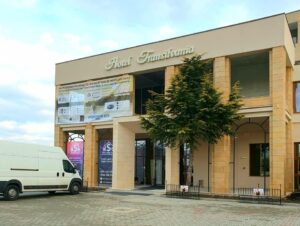 636e049b-01a3-41f9-992a-8e3822d75f2d