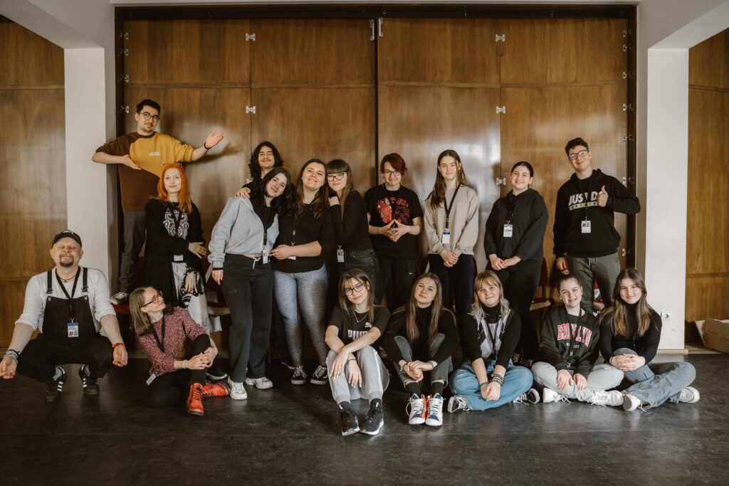 Participantii Capsulelor din Zalau si trainerii lor, foto Rares Helici-320