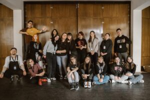 Participantii Capsulelor din Zalau si trainerii lor, foto Rares Helici-320