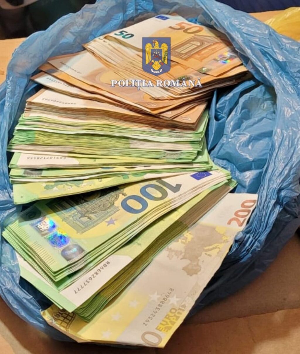 cc4cd0f1-d2b2-46ea-ba2f-7fc58b000ff2