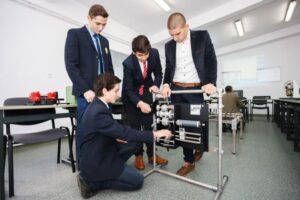 12191046_1063480023670389_889761978911784956_n-768x512