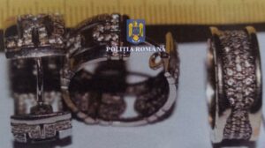 12477220-7754-4865-878e-f0eac9d04a64