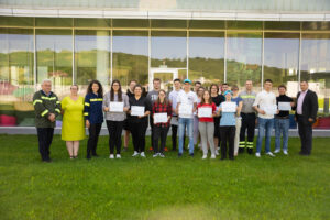 TenarisSilcotub_Programul-Tehnic-Roberto-Rocca_Poza-de-grup-absolventi-