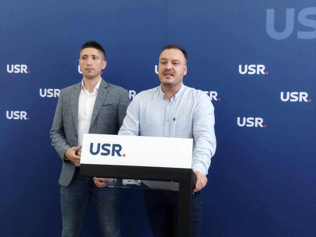 RemasterDirector_18da6b0cf