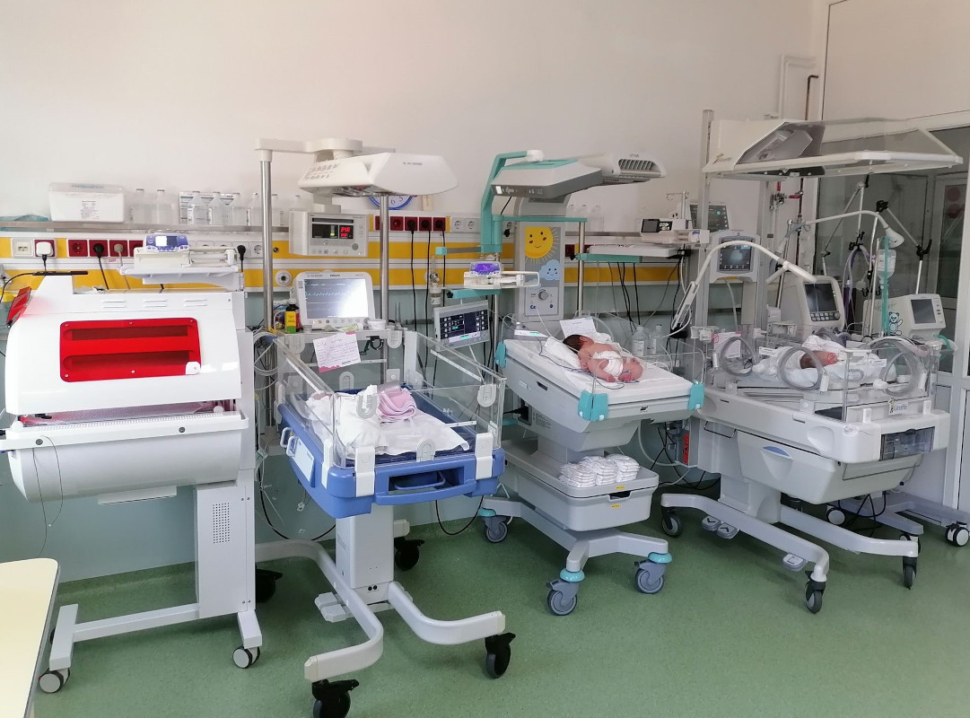 Echipamente performante pentru pacienții critici născuți la Neonatologie Zalău