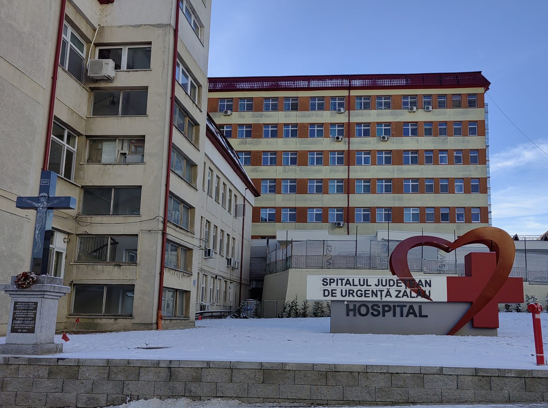 Alerta epidemiologică restricționează intrarea în spital. Un singur vizitator la pacient, cel mult 10 minute