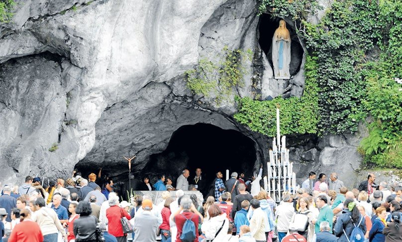 Sfânta Bernadeta și miracolul de la Lourdes