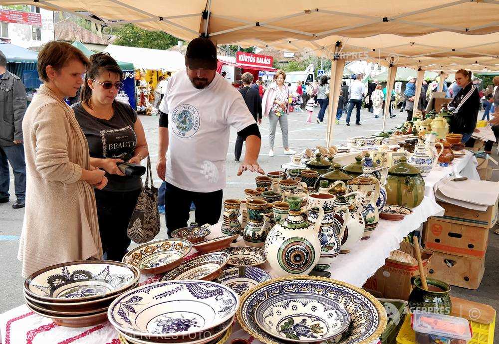 Ceramica populară, promovată la Târgul Olarilor