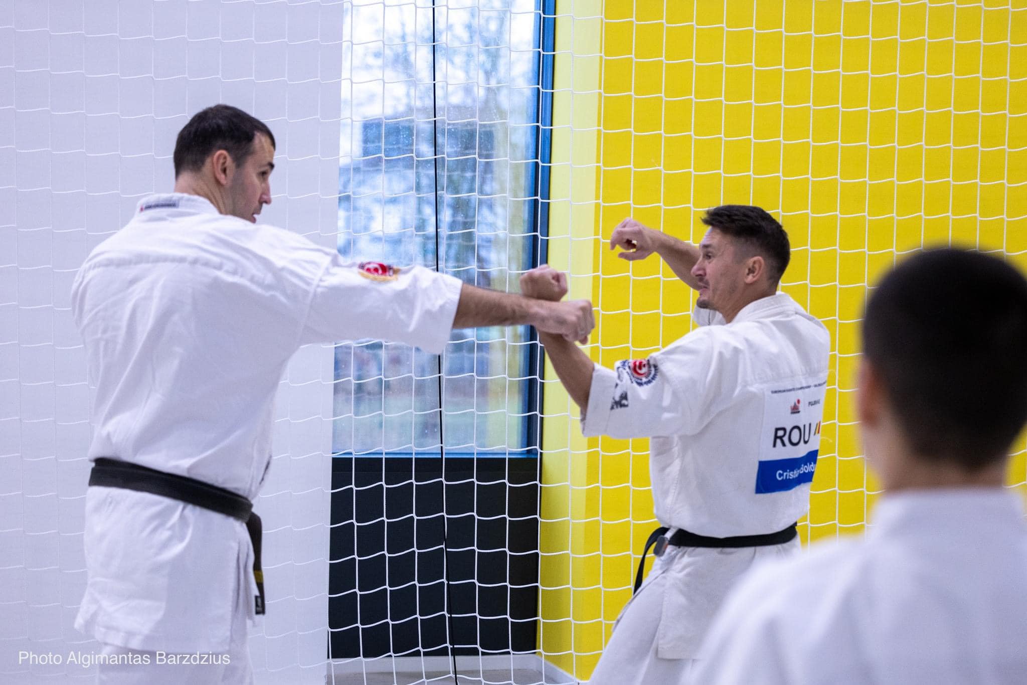 Zălăuanul Cristian Bolduț, instructor într-o tabără de karate din Lituania