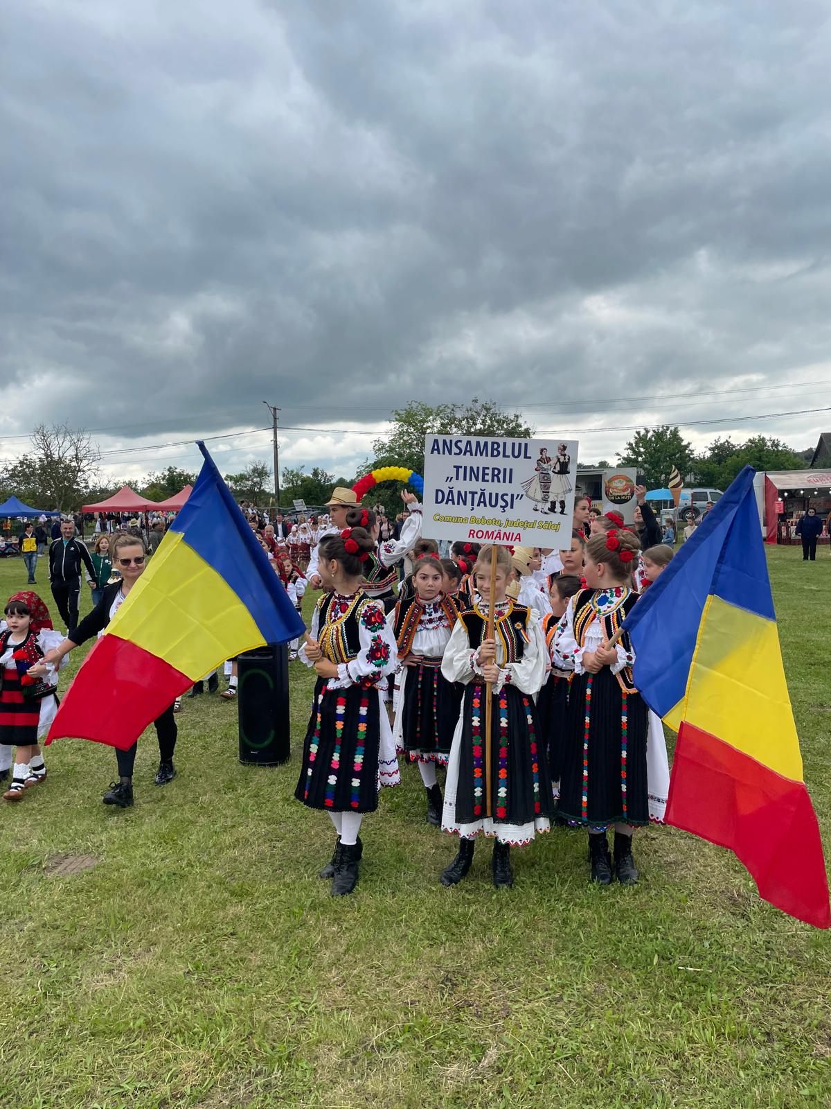 A treia ediție a Festivalului Național „Danțul Tinerilor” se desfășoară la Bobota!