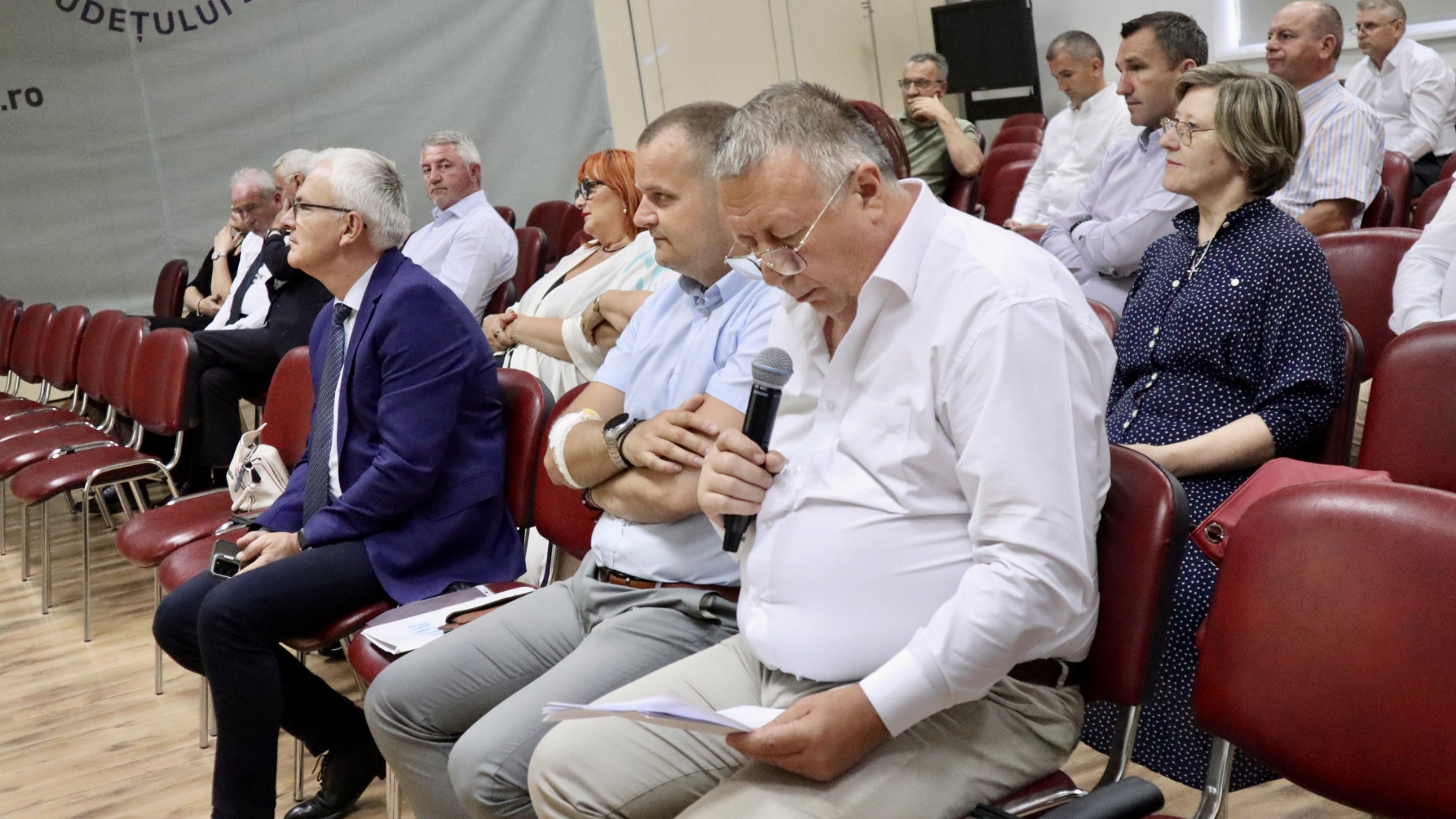 Statul alocă lunar aproape 200 de milioane de lei în beneficii sociale pentru 40% din sălăjeni.