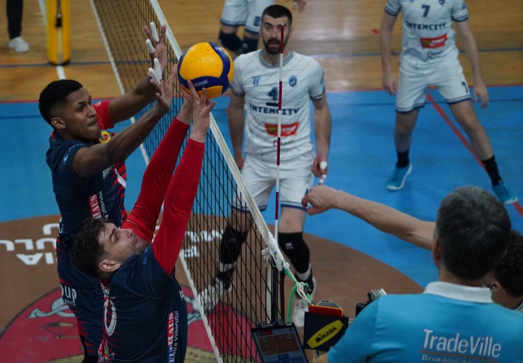 489993851_986750760301787_4570015067635711277_n