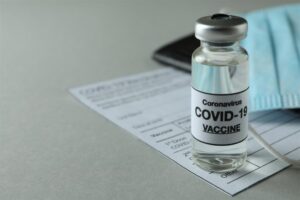 vaccinare-anti-covid-19-non-hodgkin-1024x683