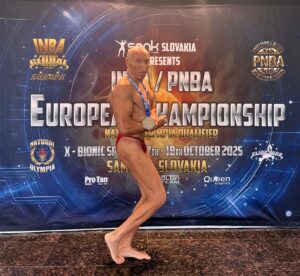 8e7cb4fb-0215-4b3b-a5a8-ba82ff501a7e