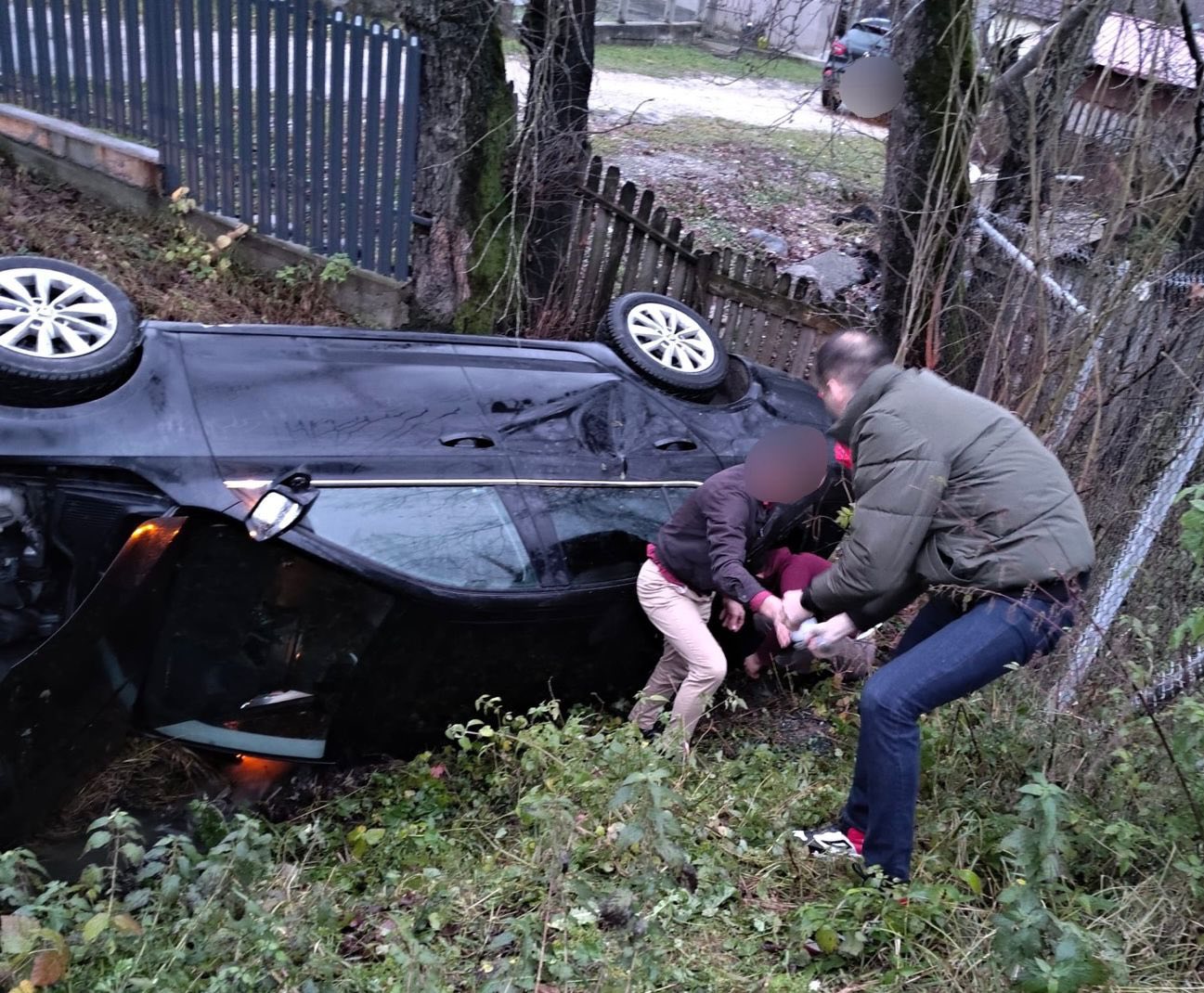 Teroare pe un pod din Vâlcea: Cum au intervenit salvatorii din Sălaj