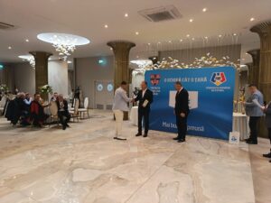 200ee3b0-7f5e-4f36-a20e-d9c541b60da8