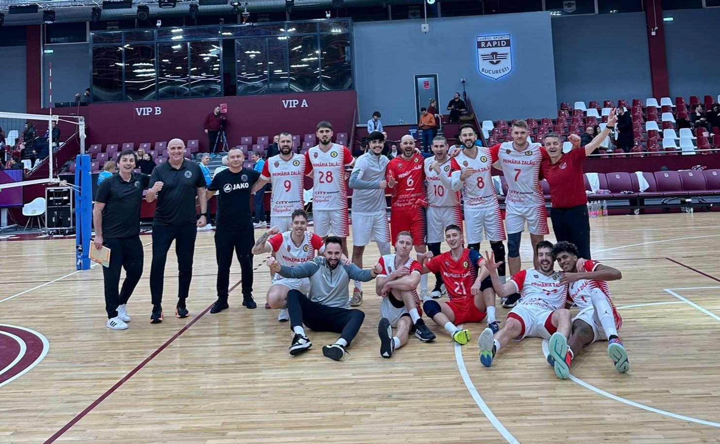 SCM Zalău triumfă în Giulești după o luptă strânsă de cinci seturi