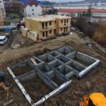 Zalău: A început construcţia primelor locuinţe cu consum de energie aproape zero
