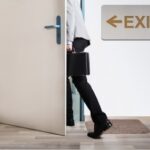 Numărul maxim de posturi din administrația județului redus cu 30%. Pe hârtie…