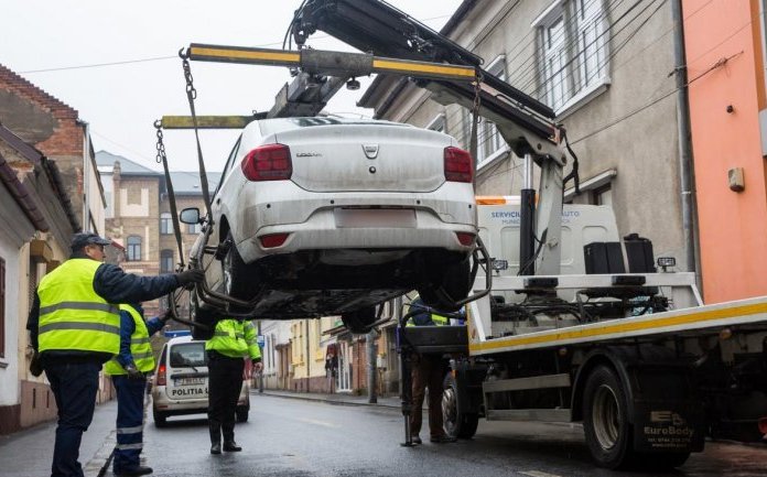 253 masini din Salaj, ridicate la Cluj de catre politisti. Cui apartin?