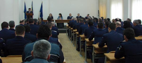 67-de-politisti-salajeni-au-fost-avansati-in-grad-de-ziua-politiei-romane09_54821