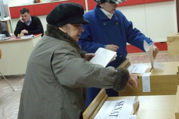 Natiunea-va-dormi-in-continuare,-asa-cum-si-a-asternut-ieri06_53411