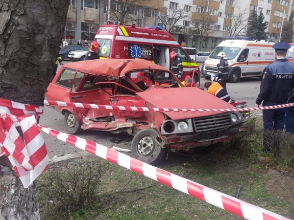 Accident cu doi morti pe bulevard in fata Parcului Central