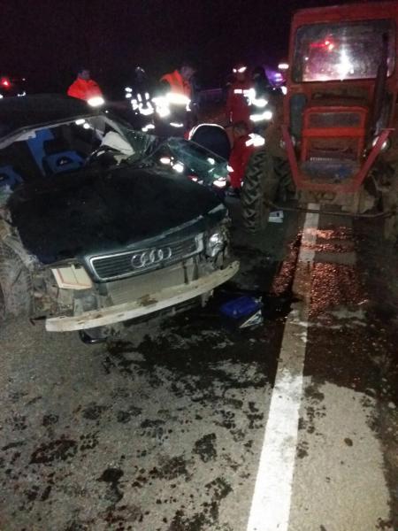 accident-grav-cu-sase-victime-si-o-persoana-decedata-intre-pericei-si-simleu-traficul-este-blocat21_57809