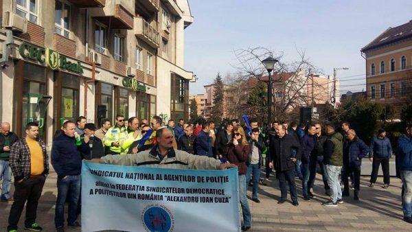 ageni-de-poliie-din-slaj-au-participat-la-protestele-de-ieri-de-la-cluj-napoca0_54714