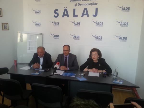 ALDE Salaj a pus-o sefa la Zalau pe Ludovica Breban, directorul  executiv al Filialei CECAR Salaj