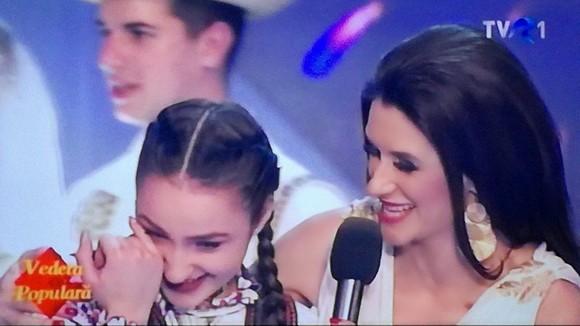 alexandra-chira-castigat-titlul-de-vedeta-populara-si-premiul-de-100000-de-lei-al-emisiunii-de-la-tvr-10_58203