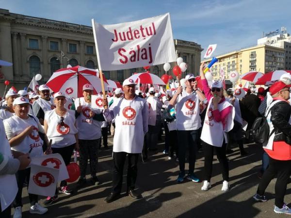 angajatii-din-sanatate-se-declara-multumiti-macar-sa-nu-piarda-din-veniturile-pe-care-le-au-acum04_57383