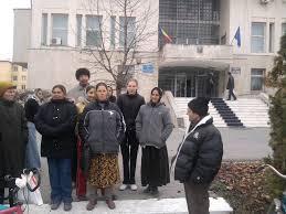 asistatii-social-iubesc-munca-cum-iubeste-si-dracu-tamaia08_59437