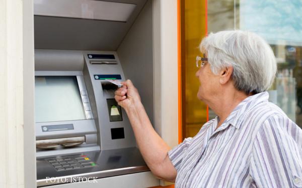 bancomat-in-fiecare-sat0_55563
