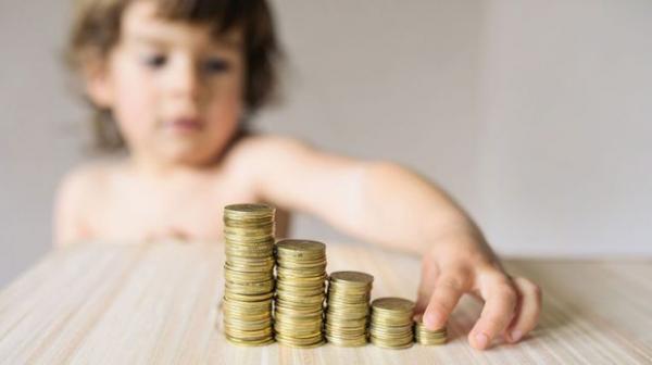 bani-mai-putini-sau-chiar-deloc-pentru-femeile-in-concediu-prenatal-si-postnatal05_58865