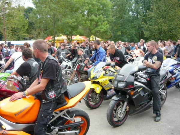 Biker Fest editia XI-a are loc  in perioada 24-26 august la strandul  Broscarie de langa Simleu