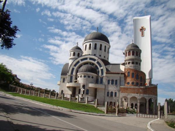 biserica-primeste-intotdeauna-partea-leului-din-bugetele-publice08_54791