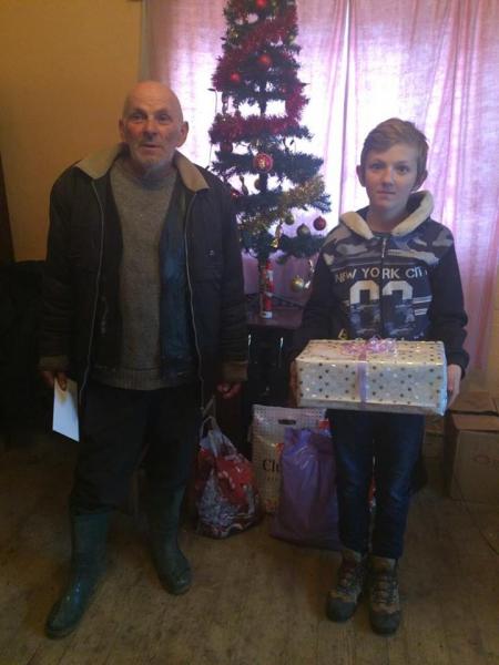 biserica-sf-nicolae-din-zalau-ajuta-familia-arghisan-din-zimbor-in-prag-de-sarbatori0_58124