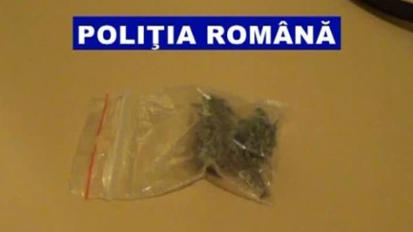 Cei care cumpara etnobotanice  nu pot fi inculpati daca sustin  ca o fac pentru consumul propriu