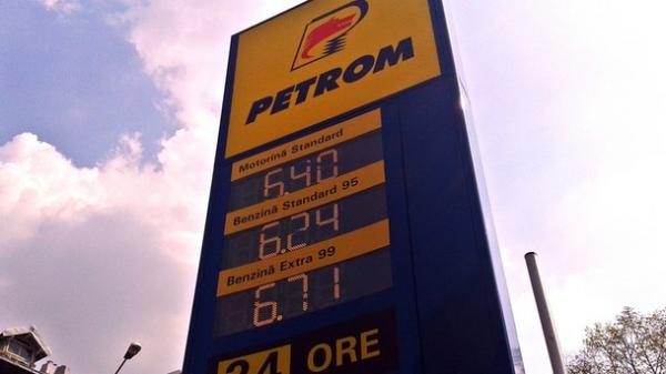 Cetatenii pun la cale o boicotare a vanzarilor  de carburanti