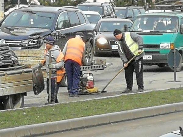 citadin-astupa-marele-canion-din-zalau-cu-asfalt-la-punga3_59194