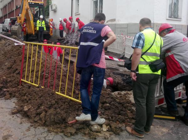 conducta-de-gaz-din-criseni-s-a-fisurat02_57157